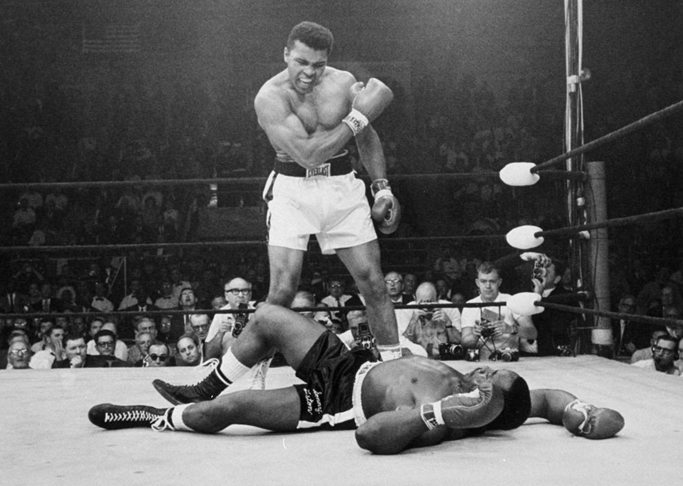Muhammad-Ali-contra-lui-Sonny-Liston-1965